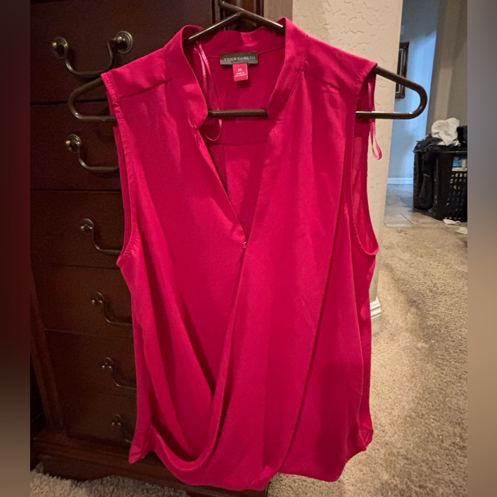 Vince Camuto Sleeveless Draped V-Neck Camisole in Hot Pink